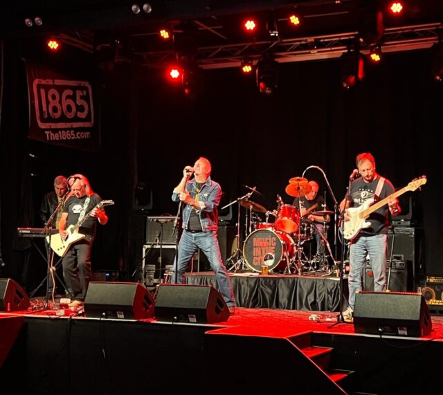 Innovator band